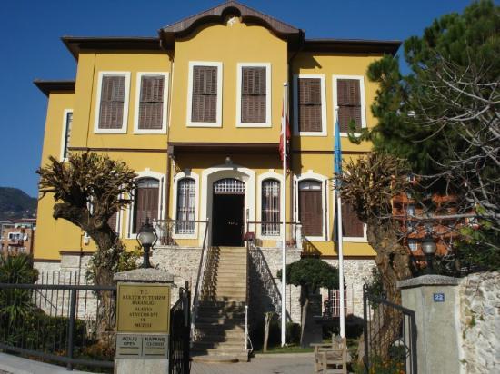 Alanya Atatürk Evi ve Müzesi