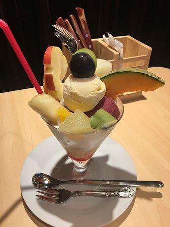 Tokyo Orchard