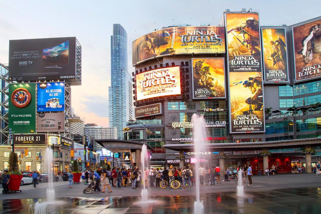 Yonge-Dundas plass