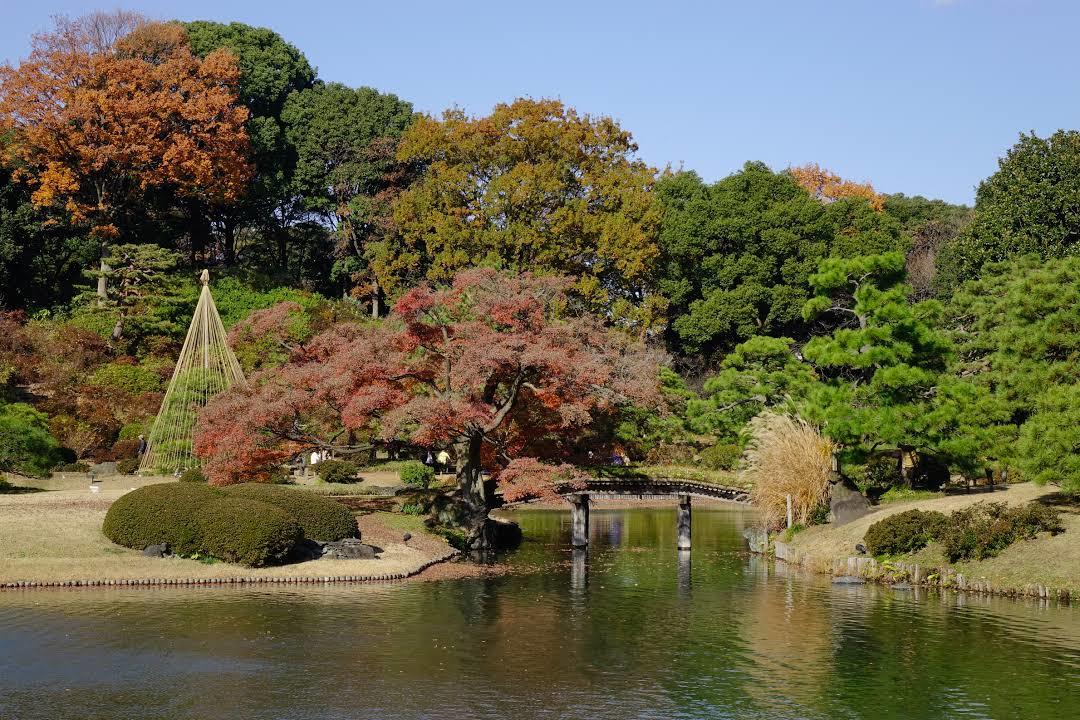 六義園