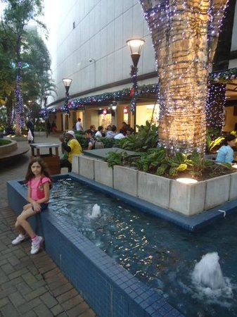 West Plaza Shopping