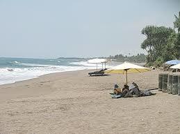 Jalan Pantai Berawa