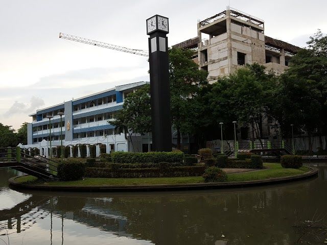 Universidade Chandrakasem Rajabhat