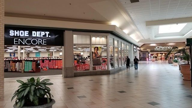 Central Mall