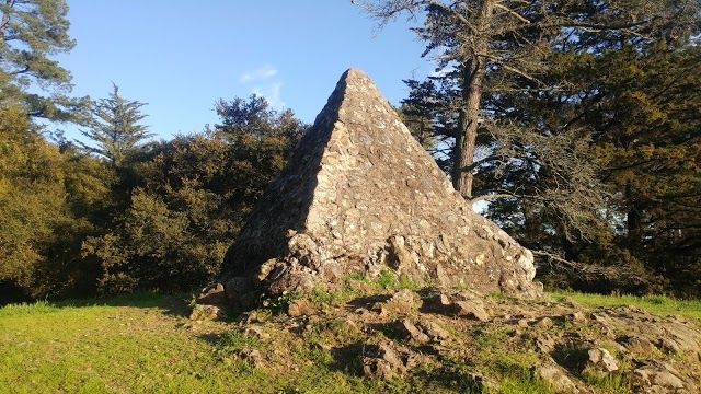 Joaquin Miller Park