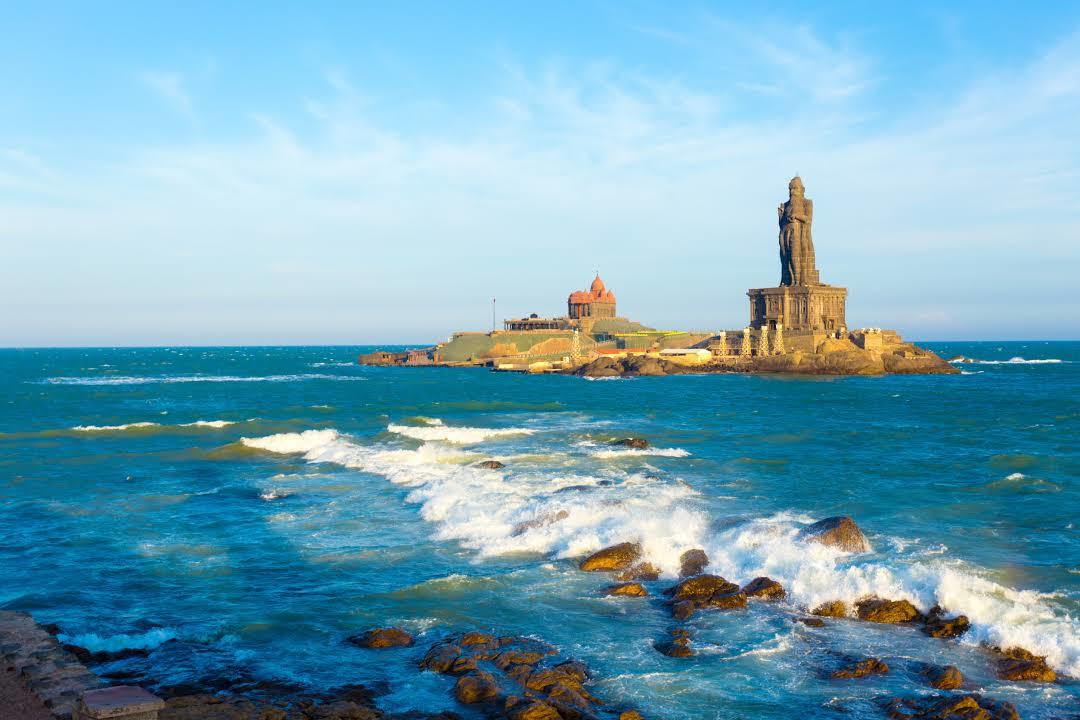 Thiruvalluvar Statue
