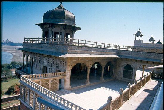 Agra Kalesi