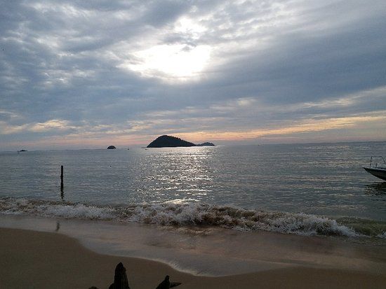 Dinawan Island