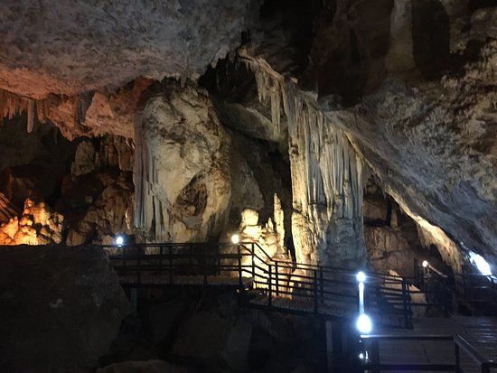Diamond Cave