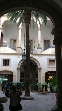 Palermo, quartiere Borgo Vecchio