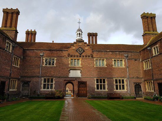 Abbot's Hospital