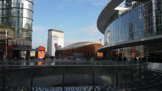 Gae Aulenti Plads