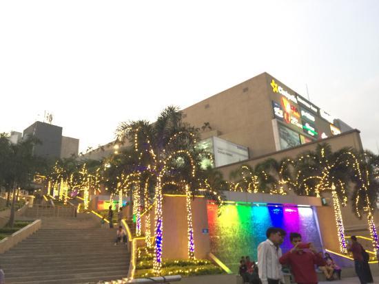 Seasons Mall