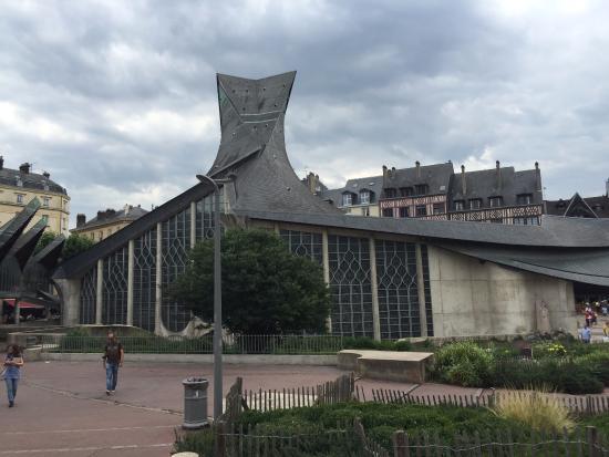 Eglise Sainte-Jeanne-d'Arc