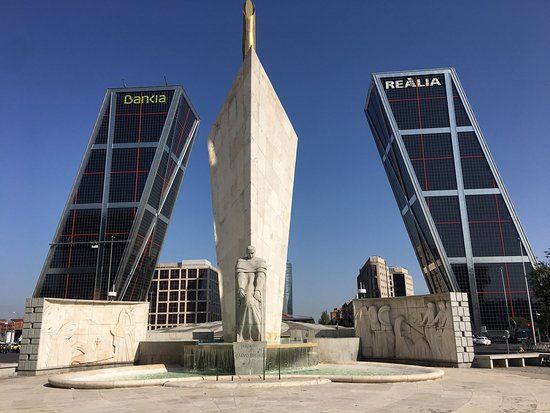 Calvo Sotelo Anıtı