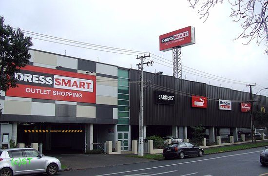 Dressmart Outlet Alışveriş Merkezi
