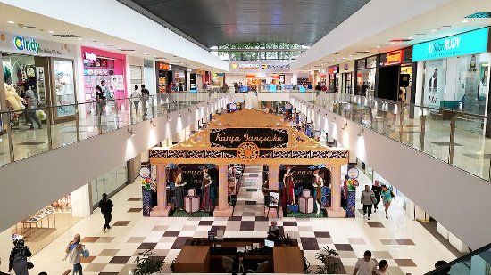 Cihampelas Walk Shopping Mall