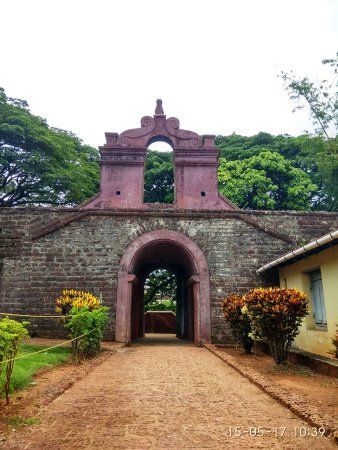 Tellicherry Fort