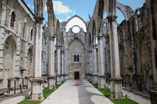 Carmo Archaeological Museum