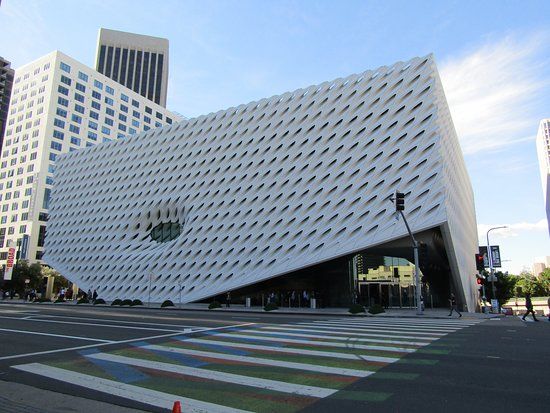 Broad Contemporary Art Museum